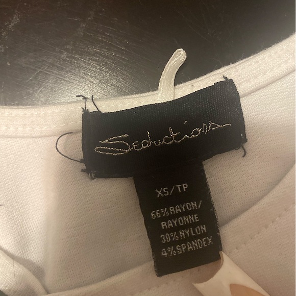 plain white crop top - Picture 3 of 3